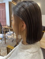 【イヤリングカラー×ミルクティーベージュ】