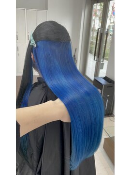 シャラ(Shala) インナーカラー×ブルー