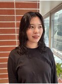 ニットに合う♪ニュアンスパーマ暗髪スタイル