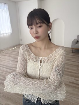 リアン バイ キートス(Lien by kiitos) 上品な束感バング×タイトポニーテール