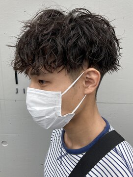 マグ カーネ バイ フィフス(Mag KANE by fifth) 松本駅men'sツイストスパイラルパーマツイストパーマツイスパ