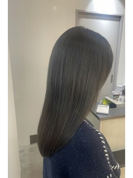 ジール(Ziel) オリーブグレージュ