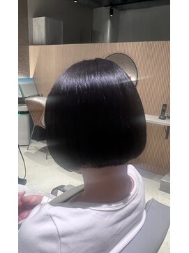 ヨキ(yoki.) ミニボブ【髪質改善】
