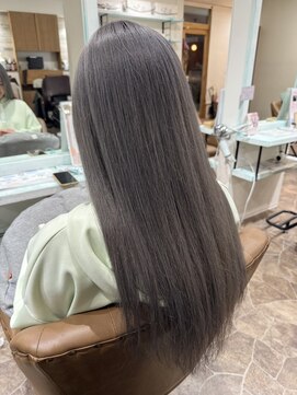 ヘアーディア みどり店(Hair...DiA) グレーシルバー