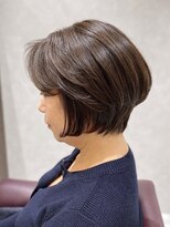 オアシスアヴェダ(OASIS AVEDA)&nbsp;担当吉岡　ショートボブ