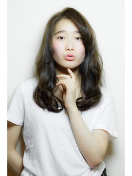 ヘアサロンM 新宿 ふんわりミディ☆