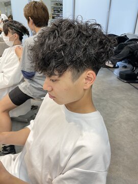 フィフス 原宿(fifth) 波巻きスパイラルツイストスパイラルパーマツーブロックマンバン