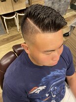 銀座マツナガ 神田店&nbsp;20代30代◎震災刈りアイロンパーマスキンフェード