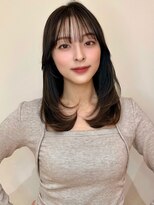 バイオレットジェム(Violet`jem)&nbsp;レイヤーロンググレーベージュフルバング前髪ぱっつん