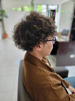 ジャムズヘアアンドスパ 岩国店(JAM's hair &spa)の写真/[岩国/駐車場有]人気のメンズパーマで扱いやすいスタイルをご提案！ON・OFF両方決まる☆