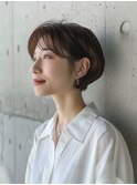 大人ショート×艶感ウエットヘア×オリーブベージュ