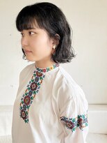 タヴィ(Tavi)&nbsp;くせ毛風パーマのフレンチボブ/ボブヘア/黒髪ボブ/ボブパーマ