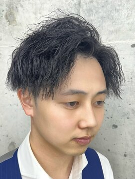 ビューブルー 亀戸錦糸町(VIEW BLUE) 縦落ちツイストスパイラル/波巻きカルマパーマ/マッシュショート