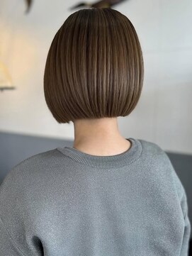 ブラウン(Brown) .