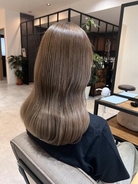 ライツ 富士店(ReiZ) 透明感抜群グレージュカラー