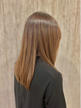 メルドゥ(Mel deux)の写真/髪質改善トリートメントで髪の芯から潤う美艶ヘアに♪ダメージを最小限に抑えて、美しい艶をキープ☆