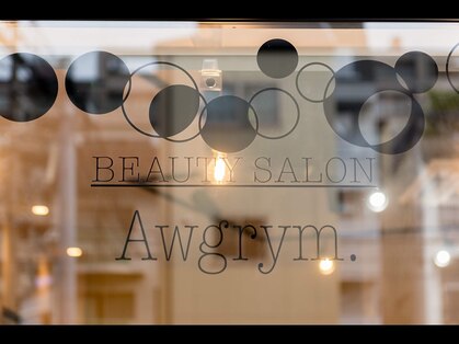 アウグリム(Awgrym.)の写真