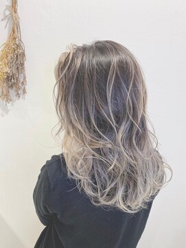 アースエレガンス 田町店(EARTH Elegance) シルバーグラデーション