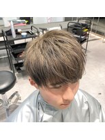 ザ サードヘアー 津田沼 (THE 3rd HAIR)&nbsp;刈り上げマッシュ　ミルクティーカラー