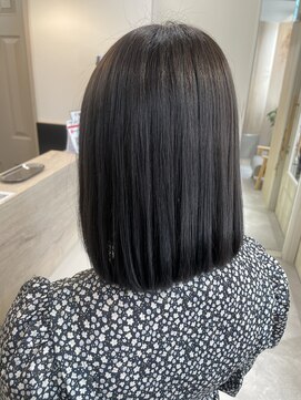 トゥーリ 長崎住吉店(tuuli) グレー系 ボブ 西めぐみ