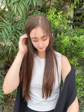 フラッグ ヘアー 天神西通り店(Flag HAIR) シースルーバングと顔まわりが可愛いロング☆