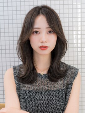 アンアミ シブヤ(Un ami shibuya) 【Unami】池田　大人ミディアム『上品な顔まわり×くびれヘア』