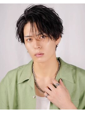 オーシャントーキョー 渋谷(OCEAN TOKYO) ツイストスパイラルパーマセンターパート