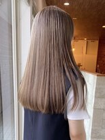 ミルヘアデザイン(mil hair design)&nbsp;ミルクティーベージュローライトインナーカラーハイライト