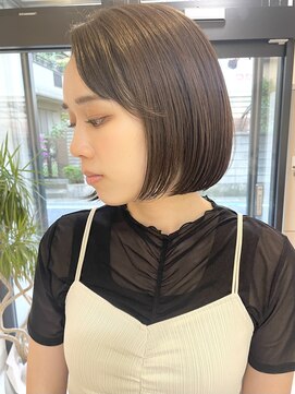 ラ ファブリック 草加(LA FABRIQUE) 伸ばしかけボブ　ぱつっとボブ　ミニボブ　草加