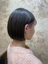 ロカフェローズ 横浜 桜木町(LOCA FELLOWS)&nbsp;ぱつっとボブ×イヤリングカラー/関内・桜木町