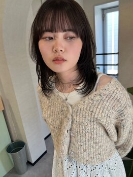 ユヌ(Une)の写真/伸ばし中の方でも綺麗にまとまるスタイルに♪顔周りカットも細部までこだわりあなたの魅力を引き出します!