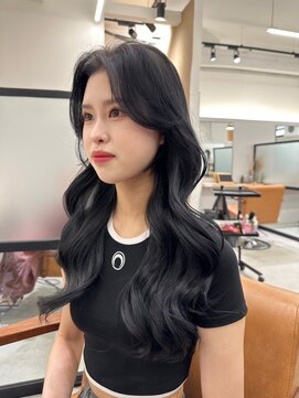 ネモネ バイ ミリー 梅田茶屋町(nemone by milly) アッシュブラック×レイヤーロング