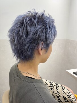 サロウィン 那覇店(SALOWIN) ブルーアッシュ×スパイキーショート