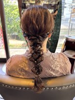 グリッツ (GLITZ)&nbsp;編みおろしアレンジ 結婚式 お呼ばれ