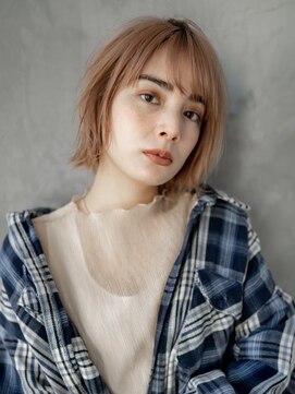 ギークス(GEEKS) 【GEEKS渋谷】くびれボブ/ハイトーン/オレンジベージュ/秋カラー