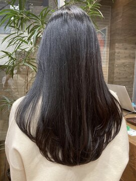 シルフィ(sylph) ロングヘア/ツヤ髪/COTAのトリートメントで柔らかい仕上がり♪