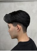 メンズセンターパートニュアンスパーマアップバング