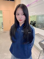 ユーリ(JUURI)&nbsp;透明感カラー/グレー/レイヤーカット