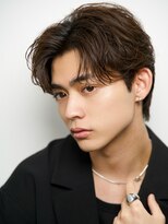 ルーシー 渋谷(LUCEY)&nbsp;センターパートフェザーパーマシャドウパーマメンズパーマ