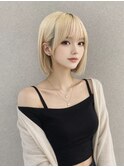 顎下2センチぱつっとボブ