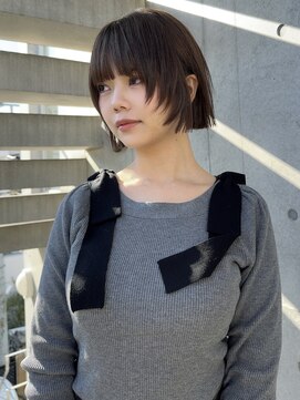 アワーズ 南青山(Our's) 切りっぱなしボブ/顔周りレイヤー/暗めカラー