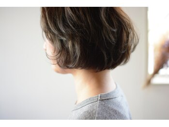 フォーク(FOLK)の写真/髪質改善メニューに頼らなくても魅力的に見える髪型を提案します!お悩みをゆっくり聞かせてください!