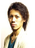 オールバックのパーマスタイル