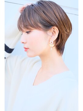 ヘアサロン ガリカ 表参道(hair salon Gallica) 大人かわいい くびれ ひし形 丸みショートボブ