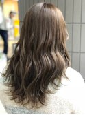 ブラウンアッシュ