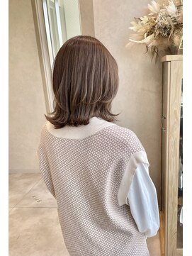 グリン 栄(grin) ［髪質改善］鎖骨ミディアム