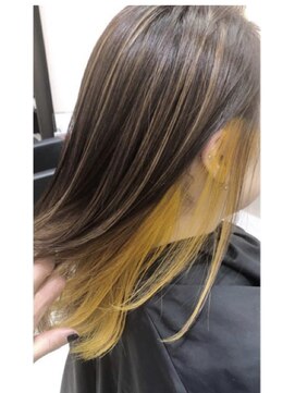 シャルム ヘアー デザイン(CHARME Hair Design) 【Wデザイン】 スキンイエロー