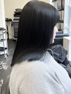 ココ 本八幡(KOKO) #黒髪#小顔#クラゲヘアー#オリーブグレー#ココアベージュ#美髪