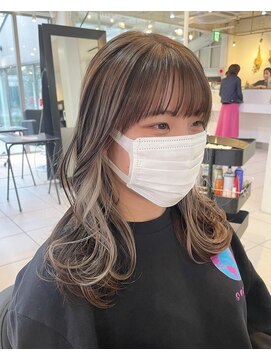 アクアオモテサンドウ(ACQUA omotesando) ＊ブリーチなしミルクティーベージュインナーカラーグレージュ