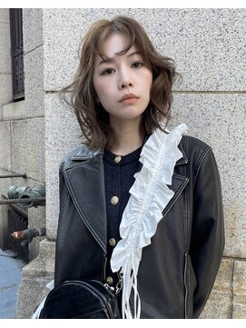 ヘン(hen) ワンブリーチのブラウンベージュ